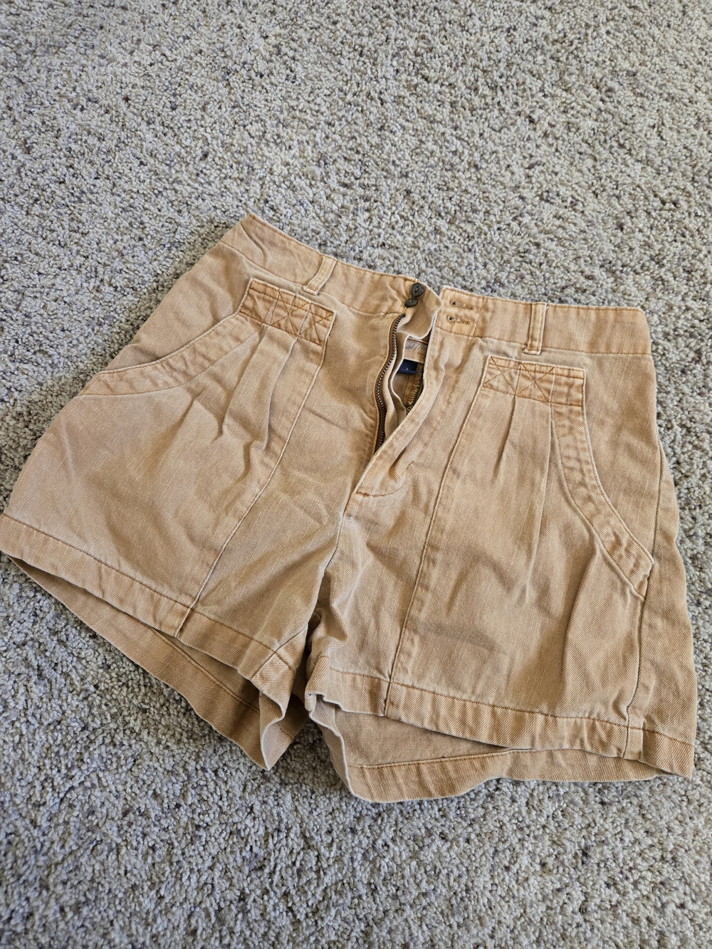 Universal Thread High-Waist Tan Shorts with Front Pockets